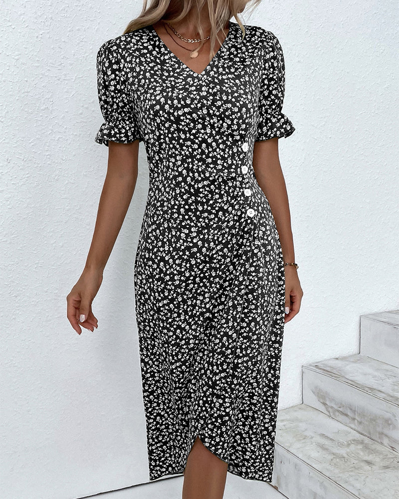 Walküre™ | Kleid mit weichen Blüten